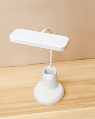 Adjustable Arm Foldable USB Table Lamp With Touch Control Switch