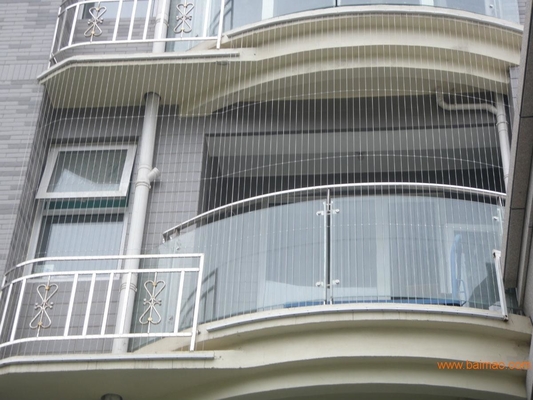 Unobstructed View Balcony Grilles with 100kg Capacity Balcony Invisible Grille
