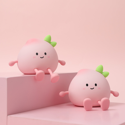Latest Cute Peach Silicone Night Light Rechargeable Eye Protection Bedside Lamp For Baby Bedroom Colorful Peach Night Lighting