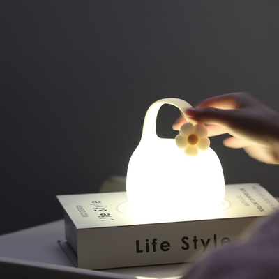 Custom Logo Portable Clapping Touch Control LED Night Light New Design Birthday Gift Bedroom Silicone Atmosphere USB Rechargeable