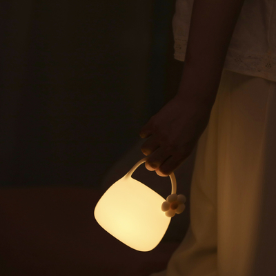 Custom Logo Portable Clapping Touch Control LED Night Light New Design Birthday Gift Bedroom Silicone Atmosphere USB Rechargeable
