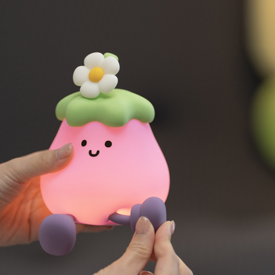 Factory Wholesale Cartoon Soft Silicone LED Night Lights Cute Small Eggplant Bedside Lamps Portable USB Rechargeable Bedroom Night Lights