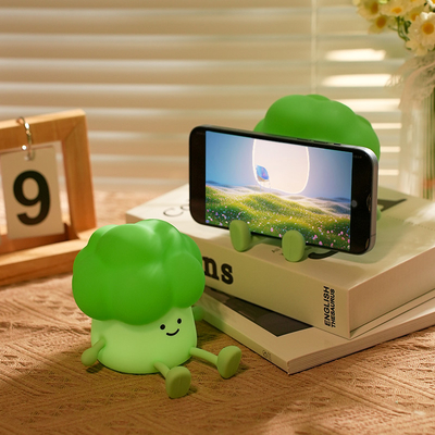 Cute Cartoon Broccoli To Accompany Children To Sleep Silicone Night Light Rechargeable Bedside Vegetable Lamp